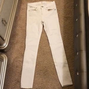 Skinny white size 26 rag and bone jeans